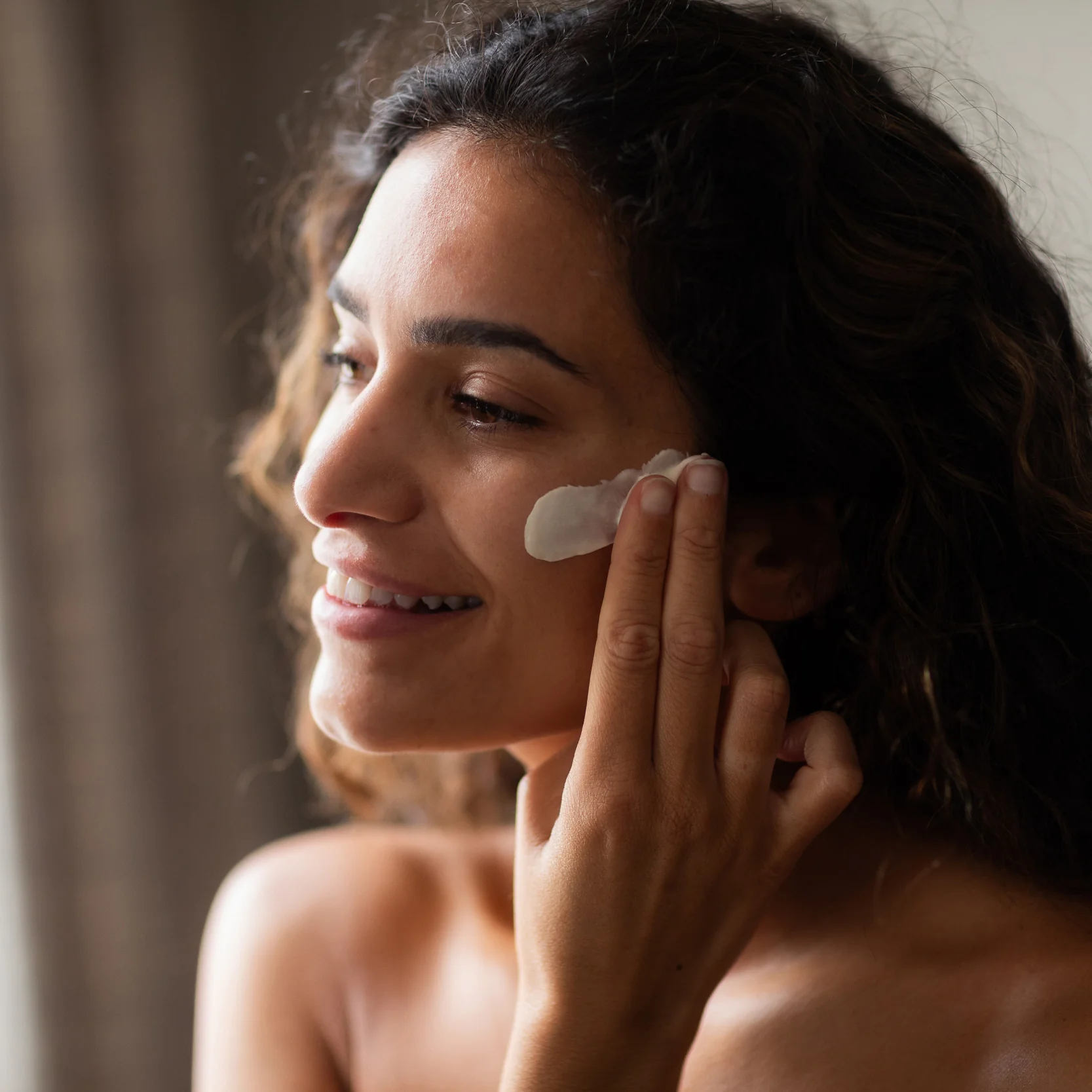 Geranium Hydrating Cream Cleanser Compostable Refill Pouch - Image 3