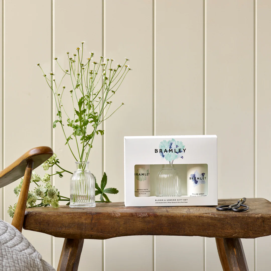 Bloom & Unwind Gift Set - Image 2