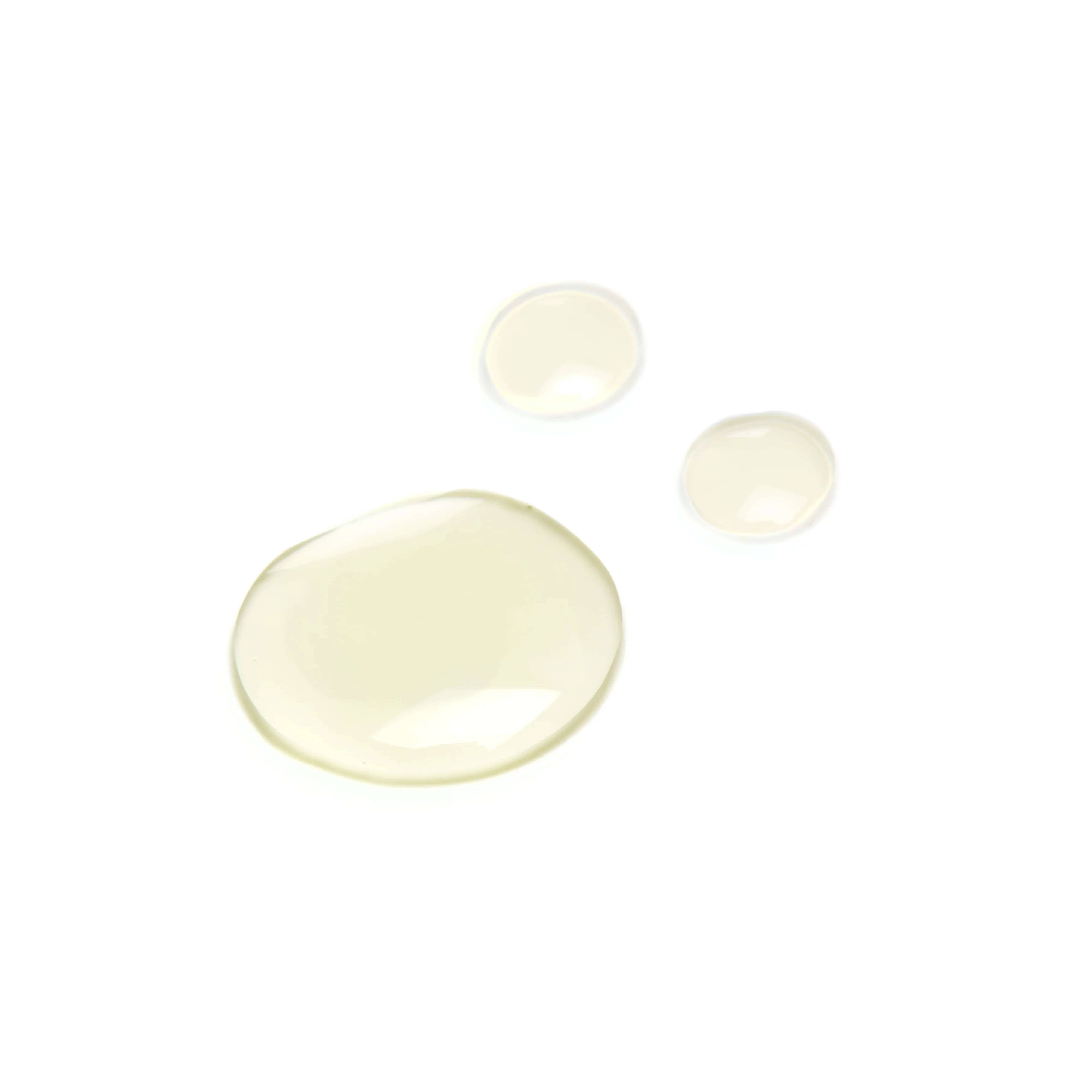 Raspberry Seed Illuminating Face Oil - Image 9