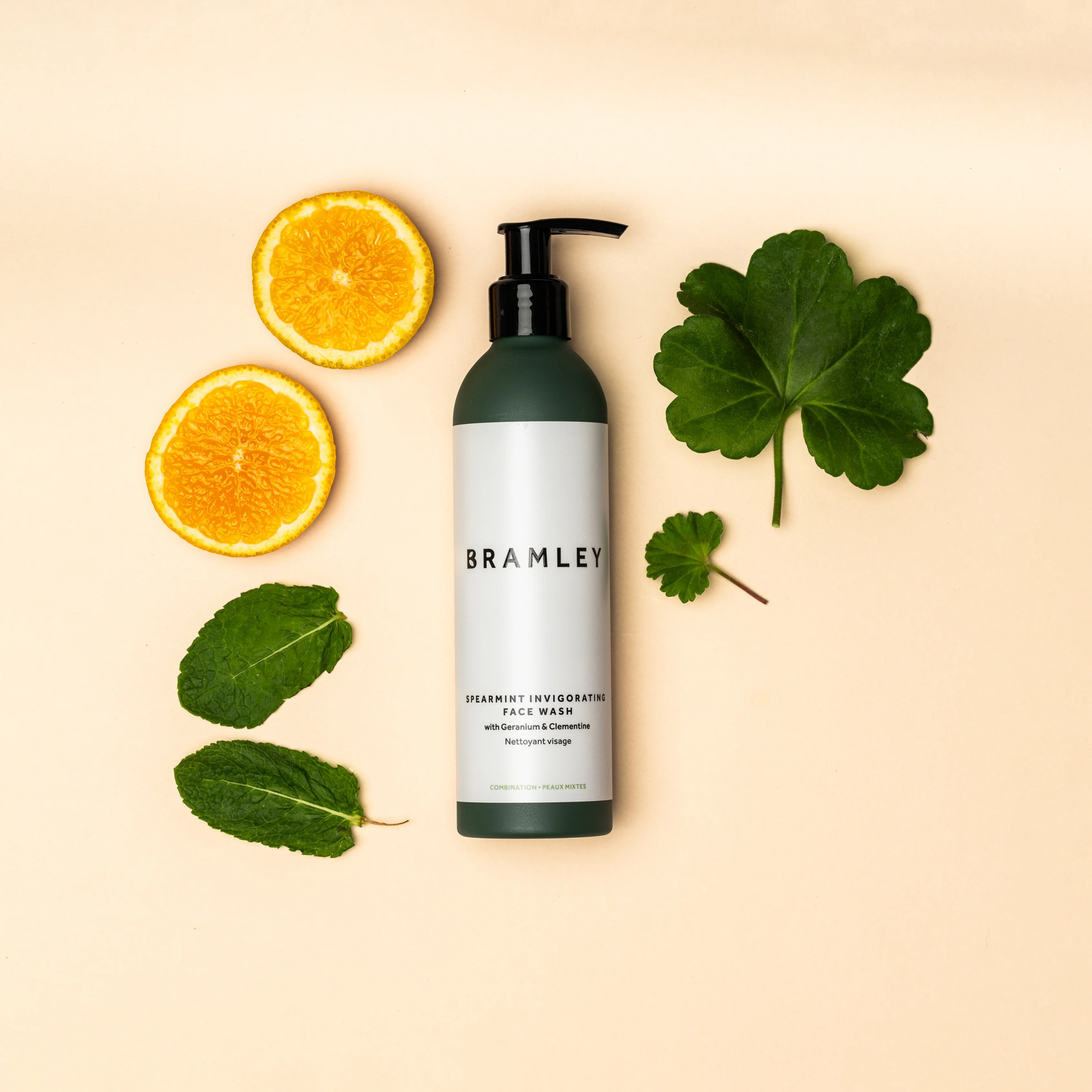 Spearmint Invigorating Face Wash - Image 6